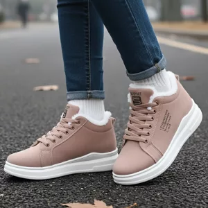 lace up winter boots, insulated snow boots, thick sole boots, insulated boots, chunky sole boots, insulated winter boots, lace boots for women, women's insulated winter boots